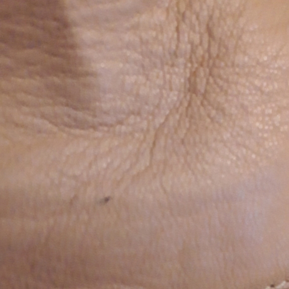 EUC beige leather 'Hibou' box bag - Picture 8 of 8